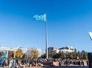 В административном центре ВКО в честь Дня Республики подняли государственный флаг